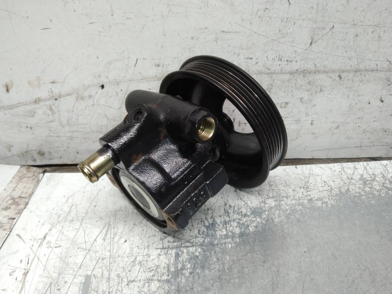 Recambio de bomba direccion para volvo serie 460 1.8i referencia OEM IAM 470284 26039584 