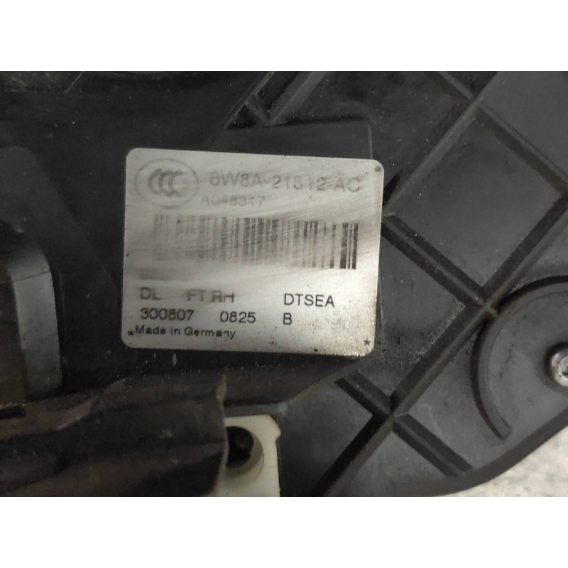 Recambio de motor cierre centralizado delantero derecho para land rover freelander (lr2) 2.2 td4 referencia OEM IAM 6W8A21813AC 