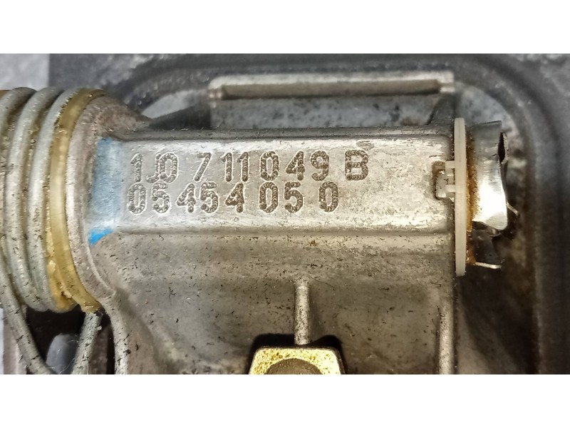 Recambio de palanca cambio para audi a3 (8l) 1.8 attraction referencia OEM IAM 1J0711049B   Recambio de palanca cambio para audi a3 (8l) 1.8 attraction referencia OEM IAM 1J0711049B