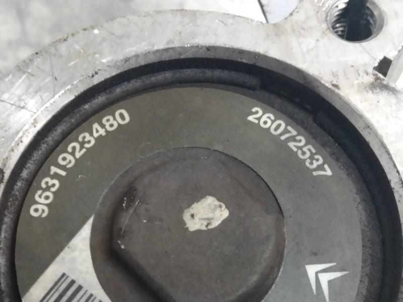 Recambio de bomba direccion para citroen xsara coupe 1.6i 16v vts referencia OEM IAM 9631923480 26042537 