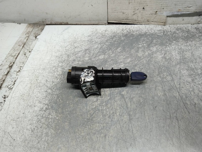 Recambio de conmutador de arranque para fiat punto berl. (176) 55 s referencia OEM IAM B36505521  