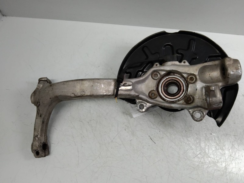 Recambio de mangueta delantera izquierda para audi a4 berlina (8e) 2.5 tdi quattro (132kw) referencia OEM IAM   