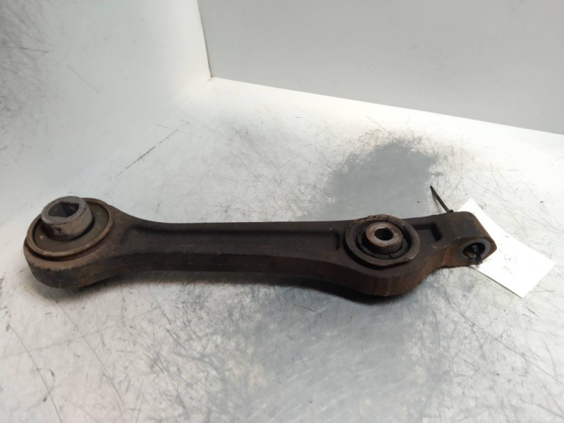 Recambio de brazo suspension inferior delantero izquierdo para chrysler 300 c 3.0 crd referencia OEM IAM   