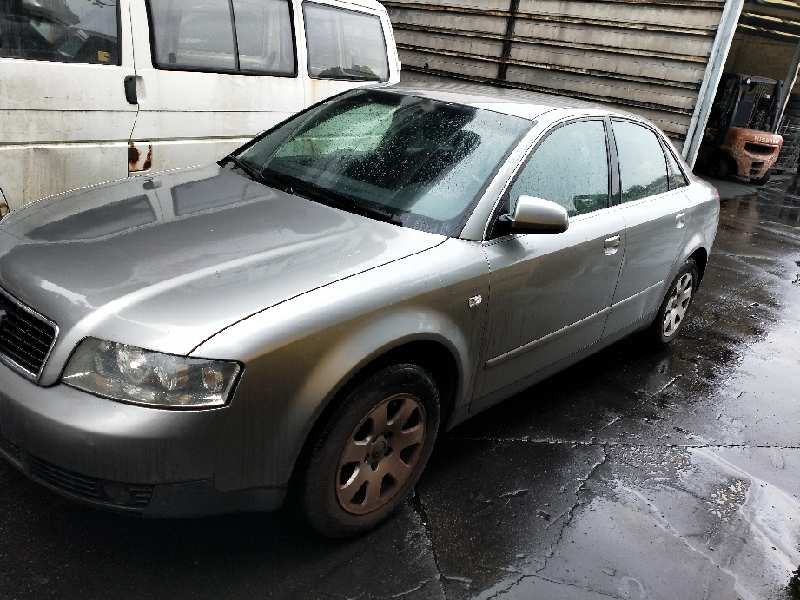 audi a4 berlina (8e) del año 2002