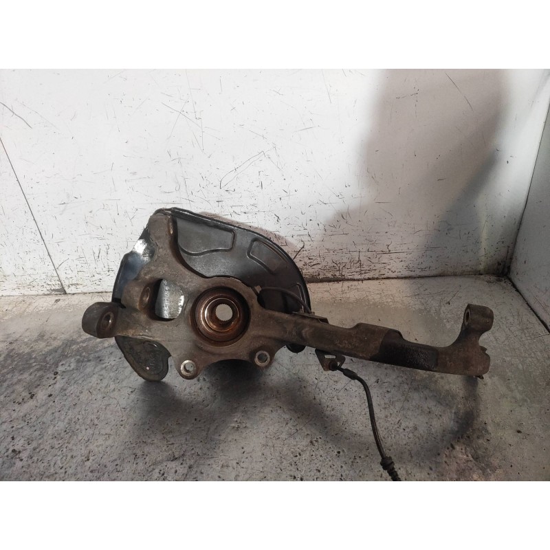 Recambio de mangueta delantera derecha para mercedes clase cl (w216) coupe 500 4-matic (216.386) referencia OEM IAM   