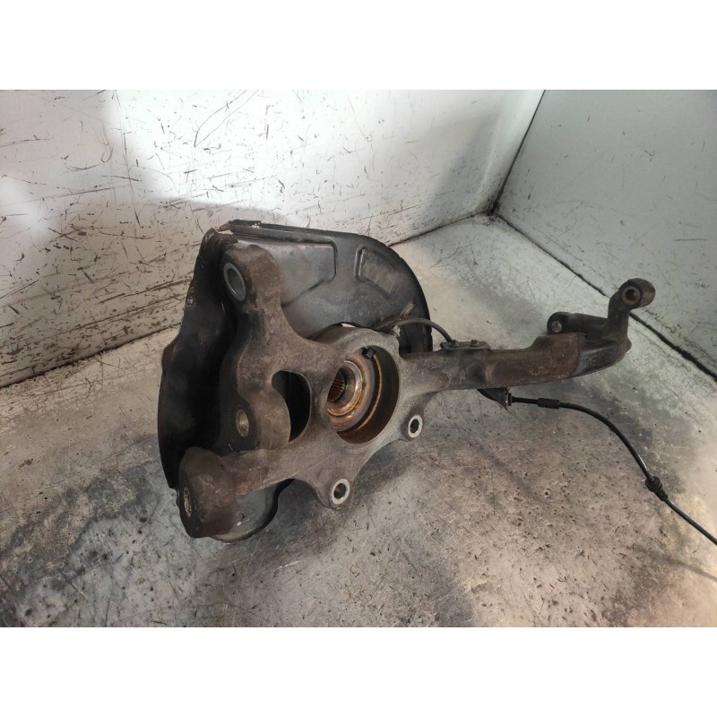 Recambio de mangueta delantera derecha para mercedes clase cl (w216) coupe 500 4-matic (216.386) referencia OEM IAM   