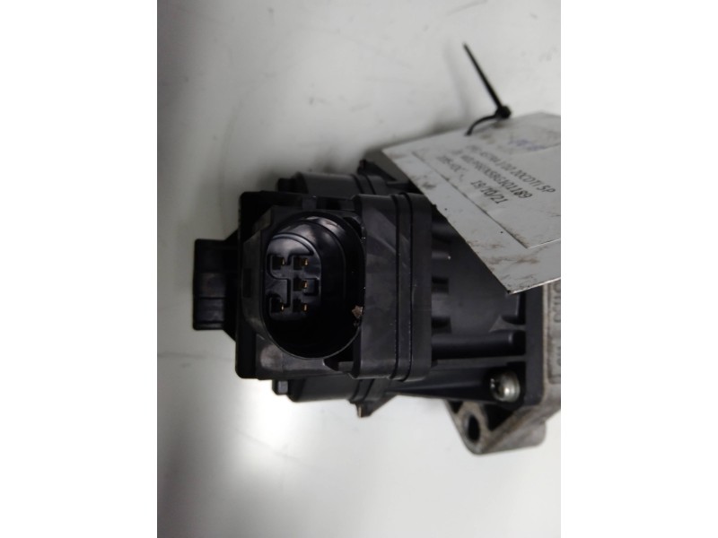 Recambio de valvula egr para opel astra j lim. cosmo referencia OEM IAM 55566052 55579900 