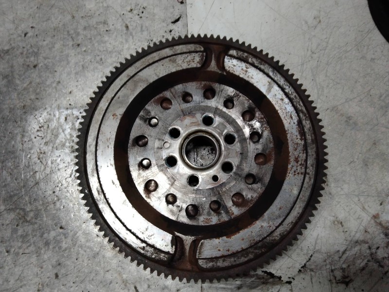 Recambio de kit embrague para opel astra j lim. cosmo referencia OEM IAM 55581284  