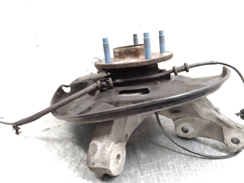 Recambio de mangueta delantera izquierda para opel astra j lim. cosmo referencia OEM IAM 13319482  