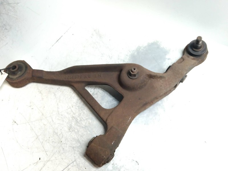 Recambio de brazo suspension inferior delantero izquierdo para chrysler sebring berlina (jr41) 2.0 16v cat referencia OEM IAM 46