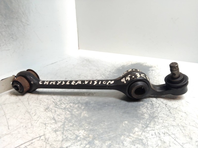 Recambio de brazo suspension inferior delantero derecho para chrysler vision (lh) 3.5 cat referencia OEM IAM   
