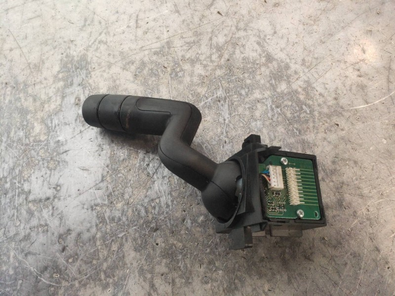 Recambio de mando limpia para land rover freelander (lr2) 2.2 td4 referencia OEM IAM 7G9N3F973GB  