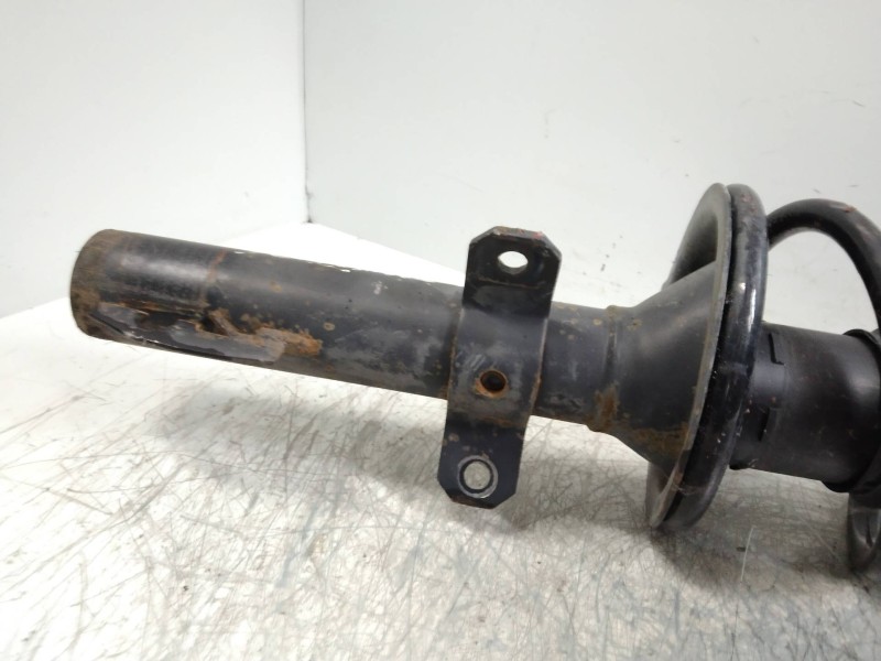 Recambio de amortiguador delantero derecho para ford transit caja cerrada ´06 ft 260 k (corto) lkw (camion) referencia OEM IAM  