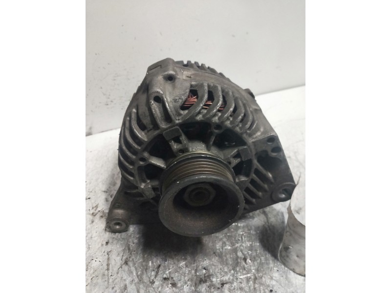 Recambio de alternador para volkswagen passat variant (3b5) highline referencia OEM IAM   
