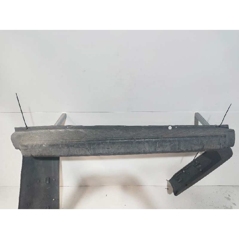Recambio de paragolpes trasero para ford transit caja cerrada ´06 ft 260 k (corto) lkw (camion) referencia OEM IAM   