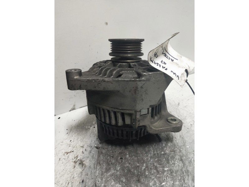 Recambio de alternador para volkswagen passat variant (3b5) highline referencia OEM IAM   