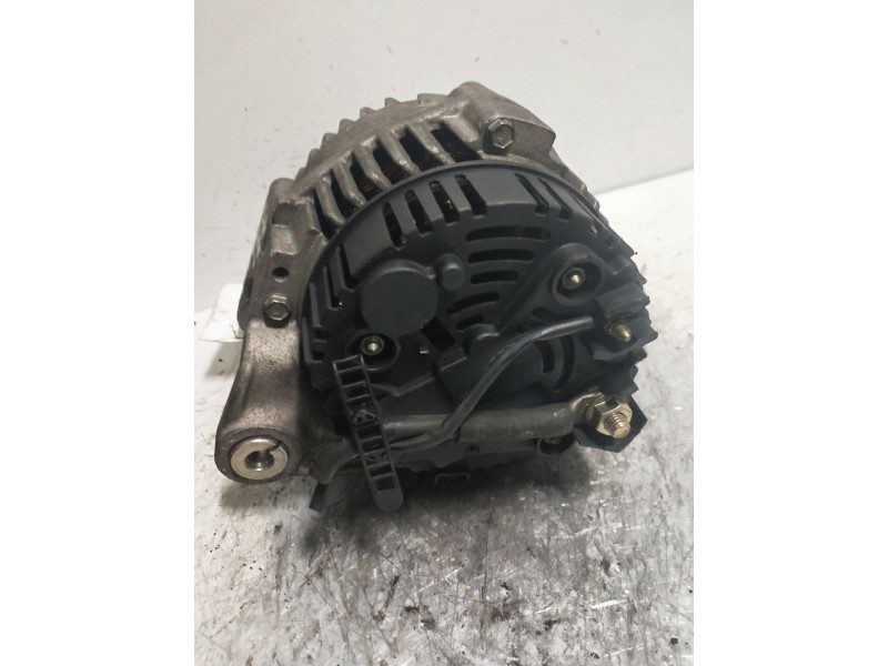 Recambio de alternador para volkswagen passat variant (3b5) highline referencia OEM IAM   