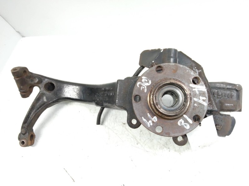 Recambio de mangueta delantera derecha para audi a4 berlina (b5) 1.8 20v referencia OEM IAM   