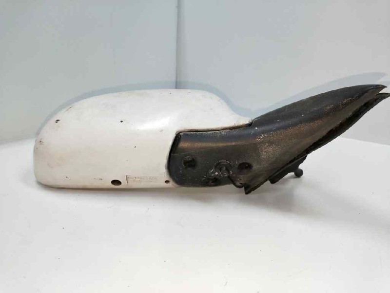 Recambio de retrovisor derecho para hyundai accent (x3) referencia OEM IAM   MANUAL