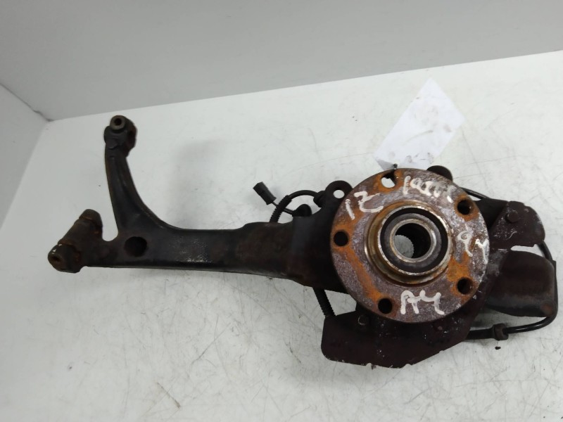 Recambio de mangueta delantera izquierda para audi a4 berlina (b5) 1.9 tdi referencia OEM IAM   