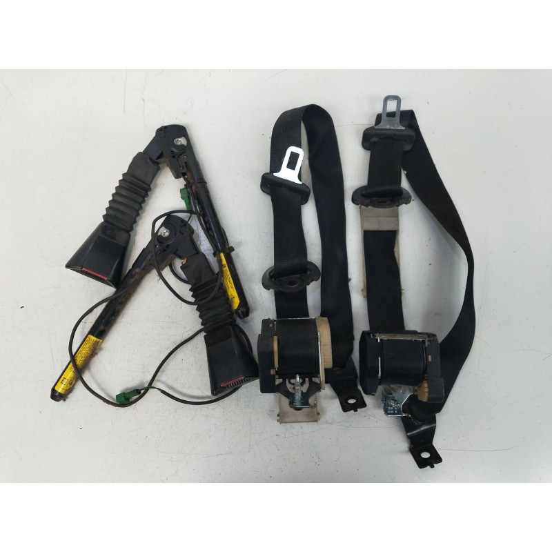 Recambio de juego cinturones delantero para opel astra g caravan 2.0 16v di cat (x 20 dtl / ld3) referencia OEM IAM   5P R