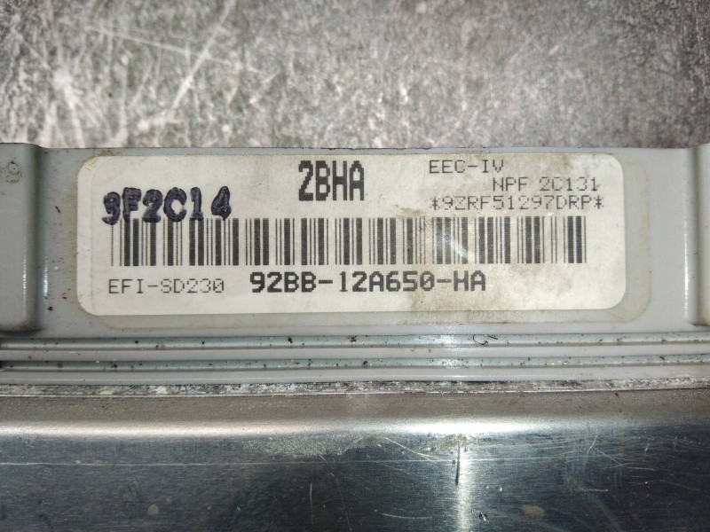 Recambio de centralita motor uce para ford sierra berlina clx referencia OEM IAM 92BB12A650HA 2BHA 