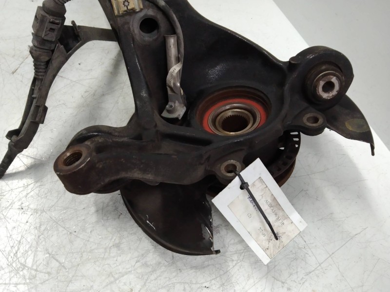 Recambio de mangueta trasera derecha para audi s3 (8l) 1.8 t (165kw) referencia OEM IAM    Recambio de mangueta trasera derecha para audi s3 (8l) 1.8 t (165kw) referencia OEM IAM