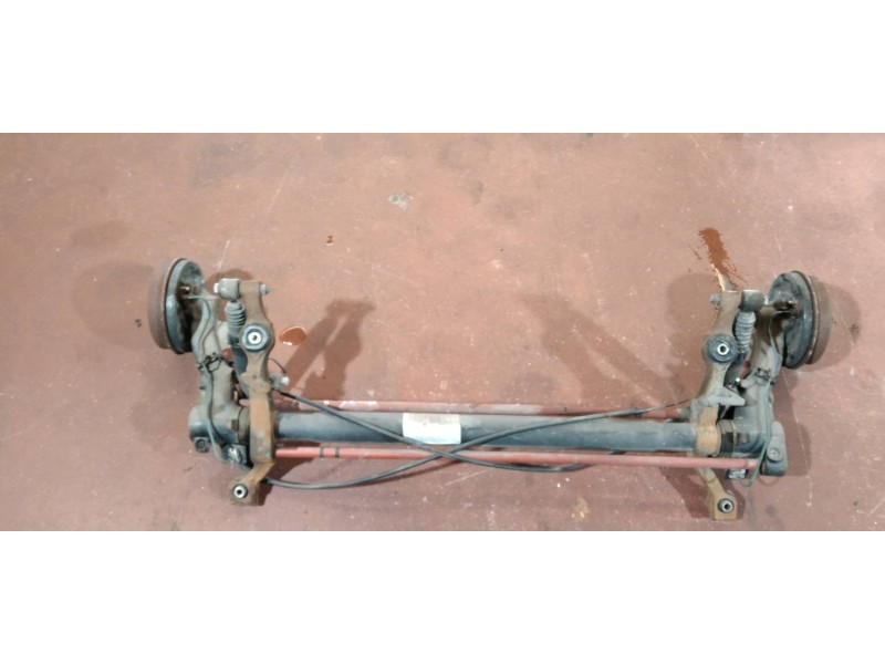 Recambio de puente trasero para peugeot 106 (s2) kid referencia OEM IAM  TAMBOR 3T 