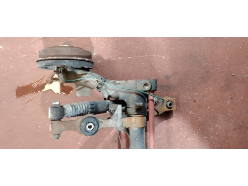 Recambio de puente trasero para peugeot 106 (s2) kid referencia OEM IAM  TAMBOR 3T 