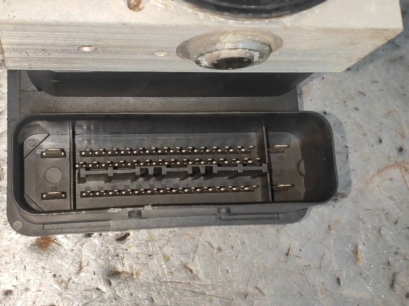 Recambio de abs para citroen c-crosser exclusive referencia OEM IAM 06210955313 28560033003 4670A457 06210212394