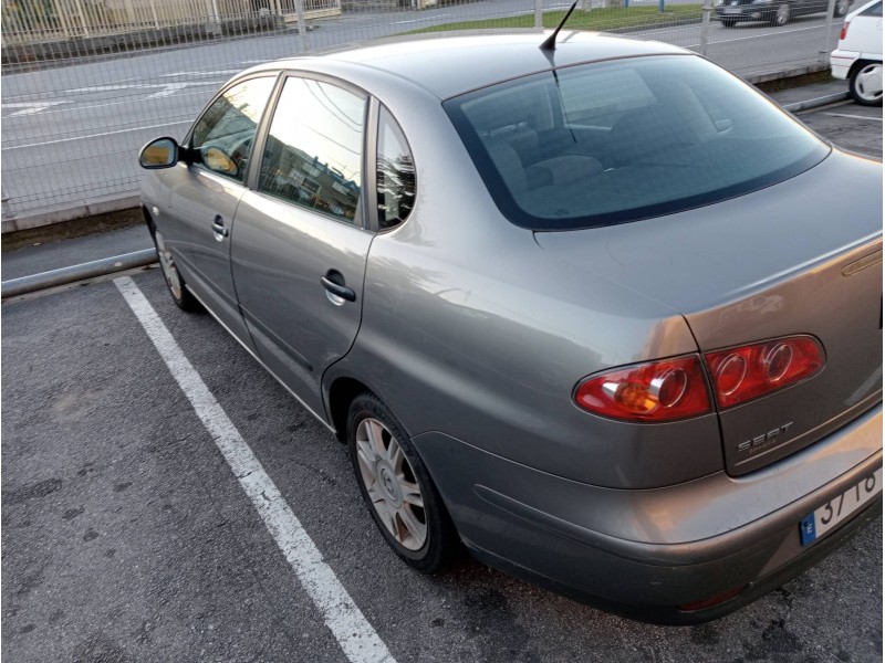 seat cordoba berlina (6l2) del año 2005