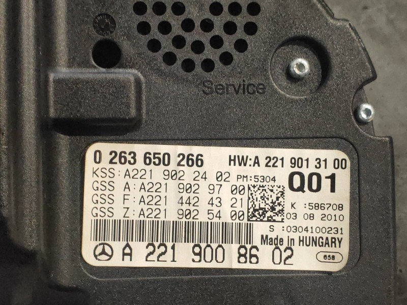 Recambio de cuadro instrumentos para mercedes clase cl (w216) coupe 500 4-matic (216.386) referencia OEM IAM 0263650266 A2219008