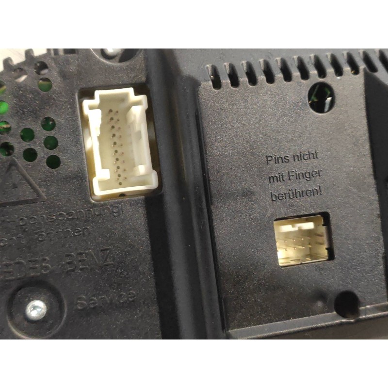 Recambio de cuadro instrumentos para mercedes clase cl (w216) coupe 500 4-matic (216.386) referencia OEM IAM 0263650266 A2219008