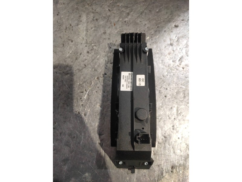 Recambio de mando multifuncion para mercedes clase cl (w216) coupe 500 4-matic (216.386) referencia OEM IAM A2218215651  