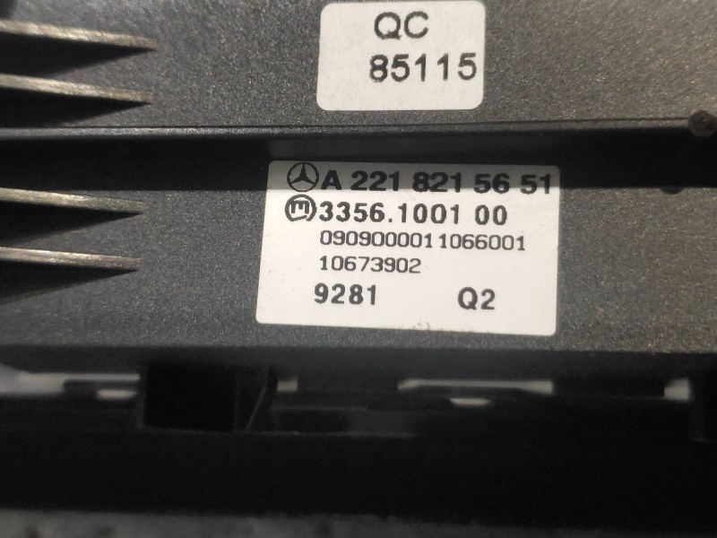 Recambio de mando multifuncion para mercedes clase cl (w216) coupe 500 4-matic (216.386) referencia OEM IAM A2218215651  