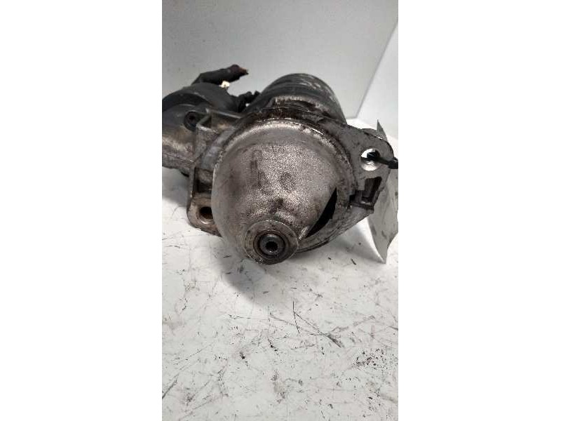 Recambio de motor arranque para audi a6 avant (c4) 2.5 tdi referencia OEM IAM 0001180012 069911023C BOSCH