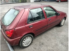 ford fiesta berlina del año 1997 2