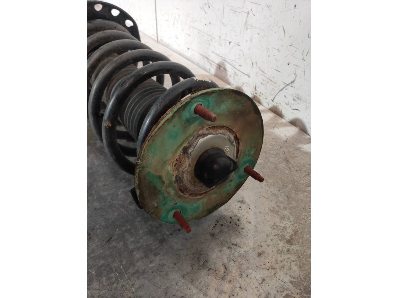 Recambio de amortiguador trasero izquierdo para land rover freelander (lr2) 2.2 td4 referencia OEM IAM   