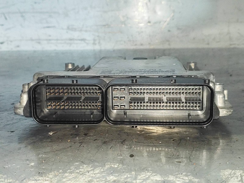 Recambio de centralita motor uce para seat leon st (5f8) reference referencia OEM IAM 0281018510 04L907309B 
