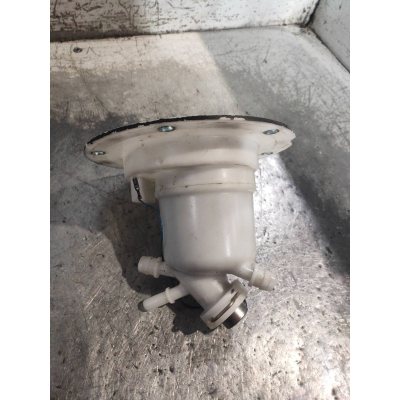 Recambio de bomba combustible para mercedes clase cl (w216) coupe 500 4-matic (216.386) referencia OEM IAM A2214701390  