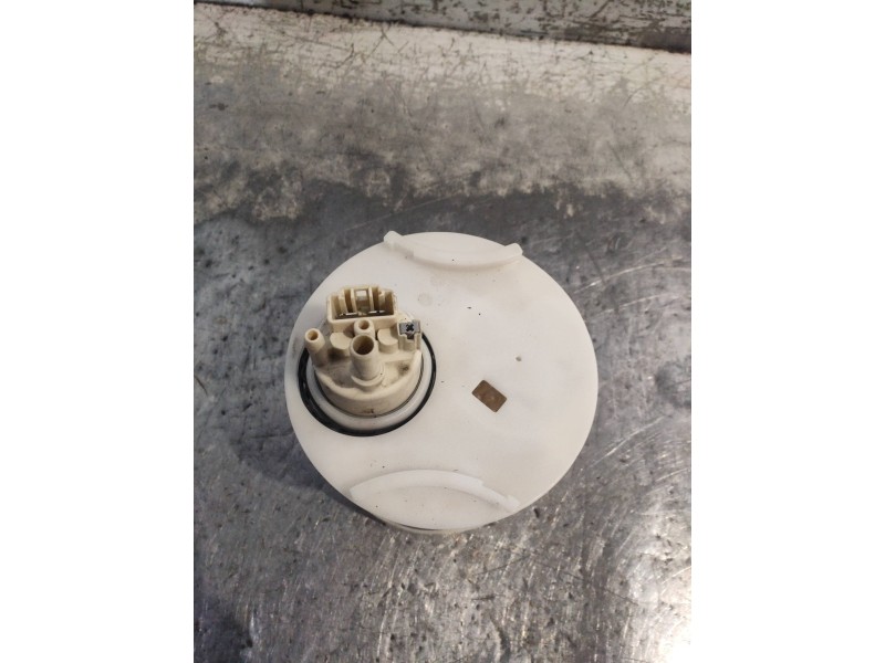 Recambio de bomba combustible para mercedes clase cl (w216) coupe 500 4-matic (216.386) referencia OEM IAM A2214701390  