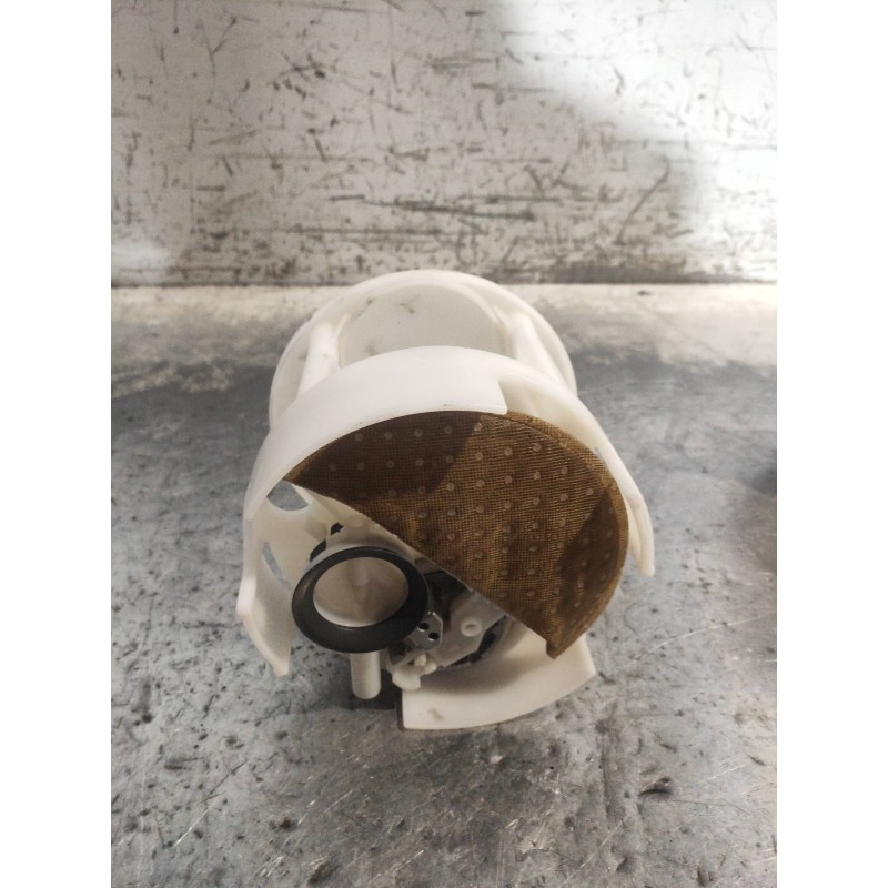 Recambio de bomba combustible para mercedes clase cl (w216) coupe 500 4-matic (216.386) referencia OEM IAM A2214701390  