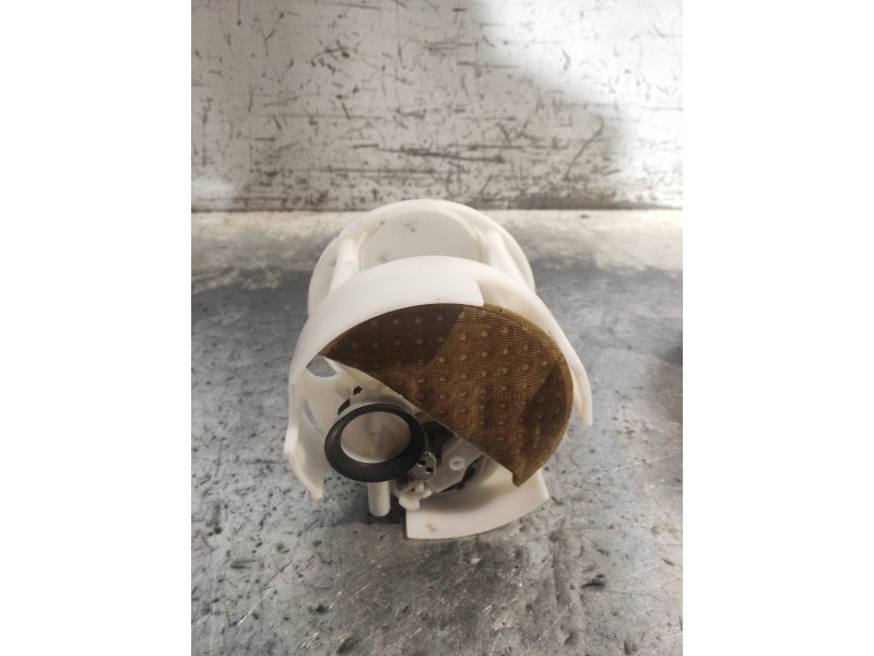 Recambio de bomba combustible para mercedes clase cl (w216) coupe 500 4-matic (216.386) referencia OEM IAM A2214701390  