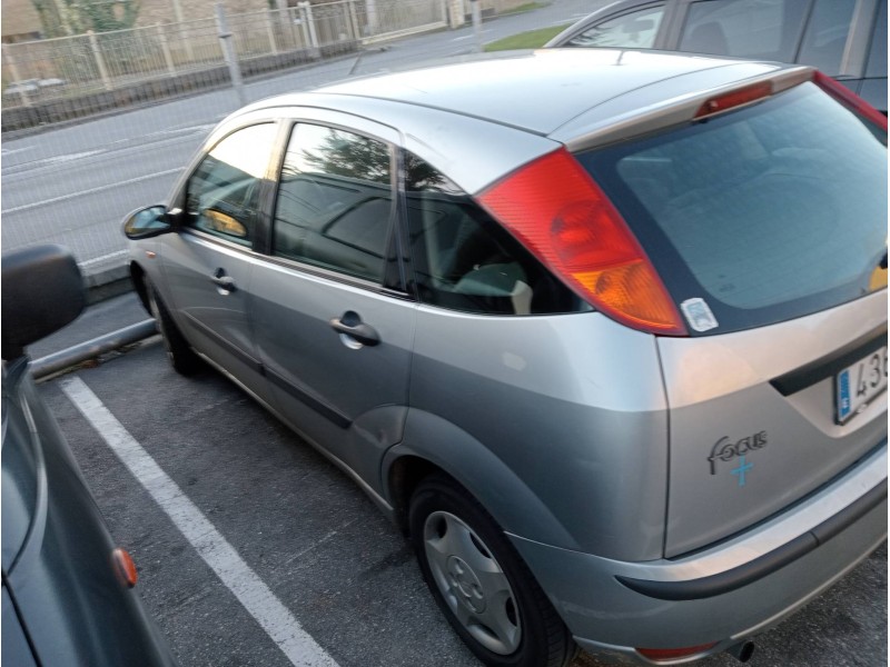 ford focus berlina (cak) del año 2002 ford focus berlina (cak) del año 2002