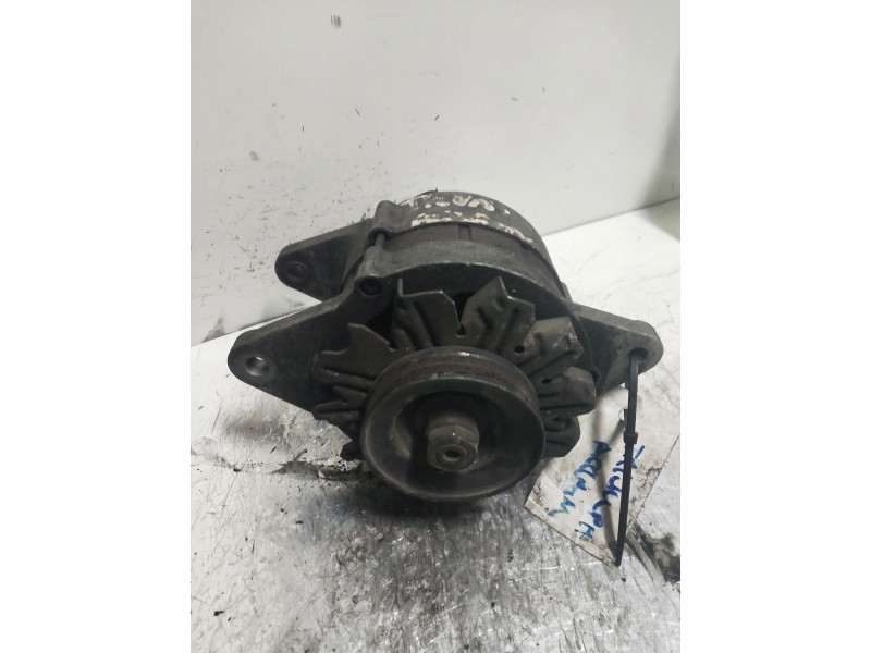 Recambio de alternador para triumph acclaim referencia OEM IAM   