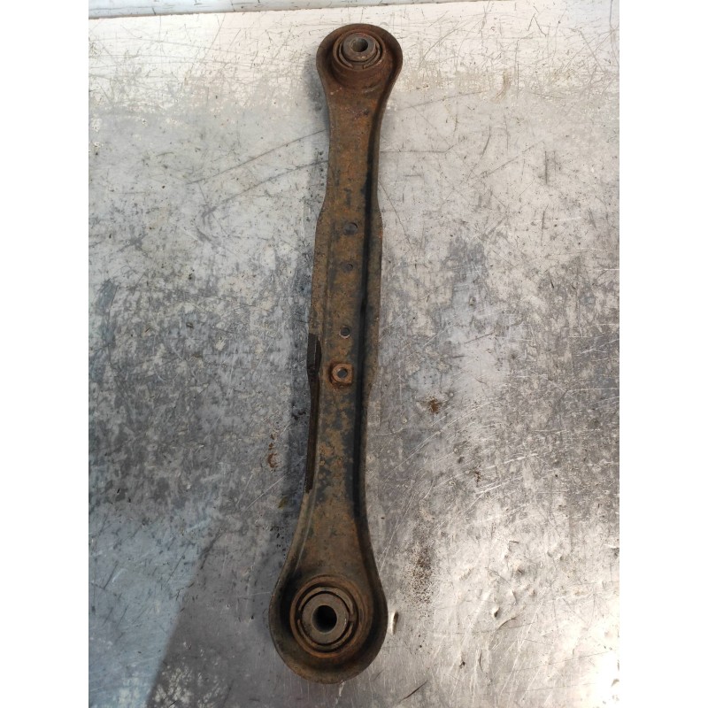 Recambio de brazo suspension superior trasero derecho para land rover freelander (lr2) 2.2 td4 referencia OEM IAM   
