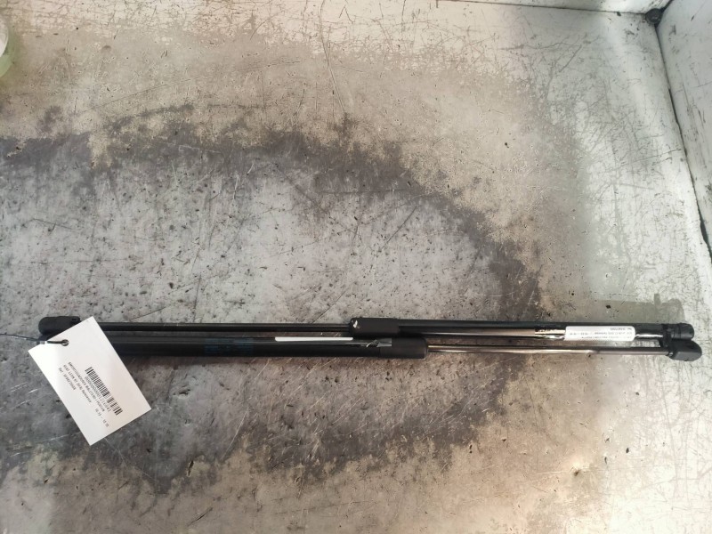 Recambio de amortiguadores maletero / porton para seat leon st (5f8) reference referencia OEM IAM 5F9827550B  