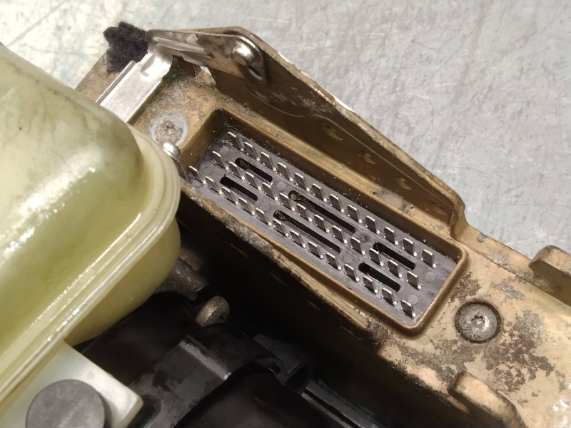 Recambio de abs para volvo serie 460 1.8i referencia OEM IAM 10044707343 10050187893 10094304004 6AS2556A00