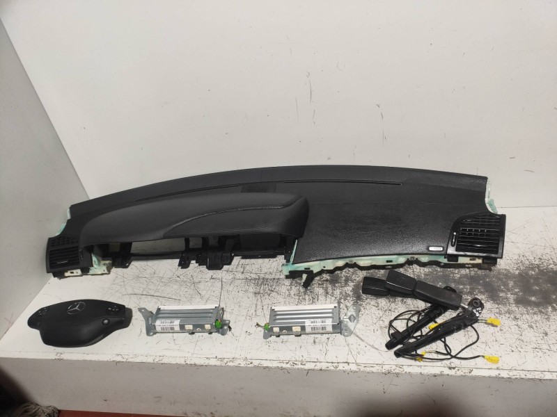 Recambio de kit airbag para mercedes clase cl (w216) coupe 500 4-matic (216.386) referencia OEM IAM   