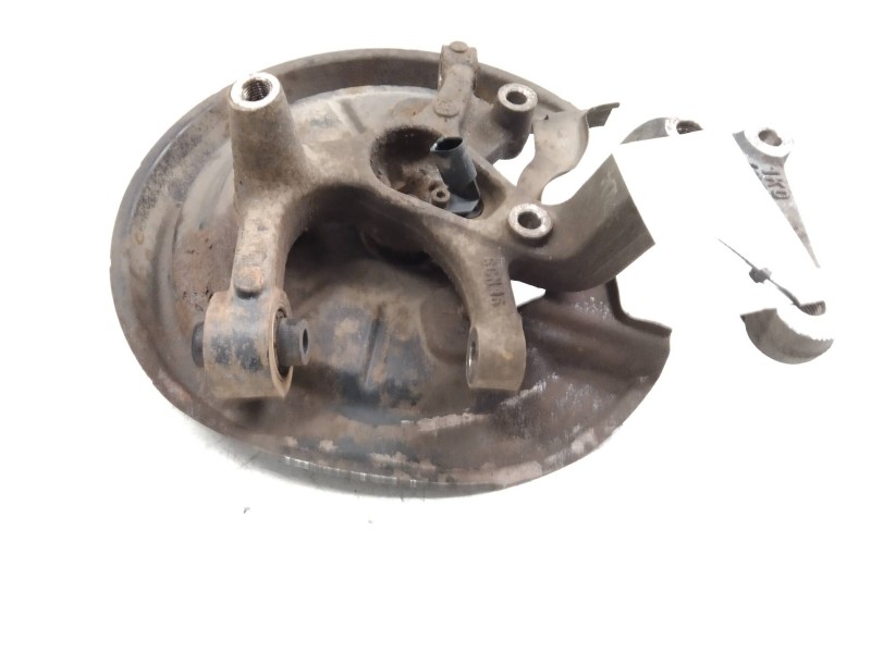 Recambio de mangueta trasera izquierda para audi a3 (8p) 2.0 tdi referencia OEM IAM    Recambio de mangueta trasera izquierda para audi a3 (8p) 2.0 tdi referencia OEM IAM